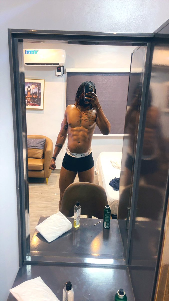 haridaking tweet media