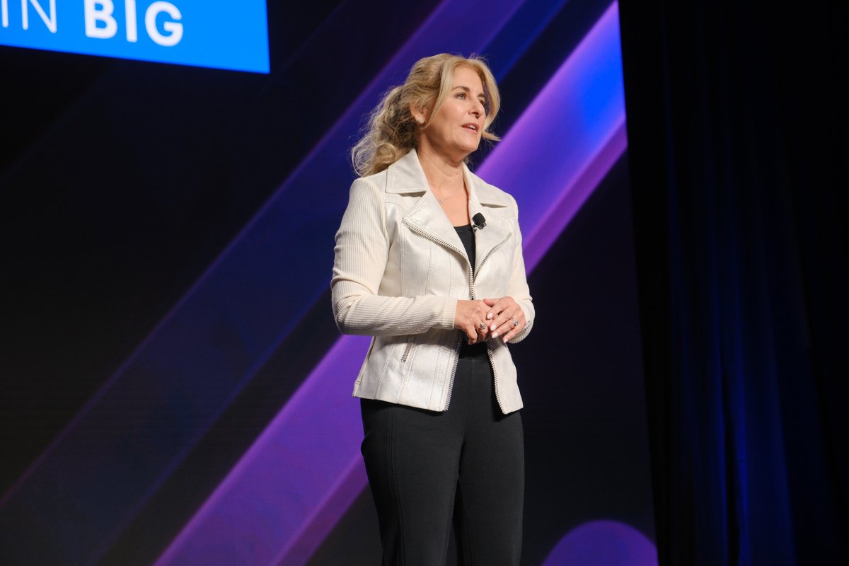 Rocket Software tweet media