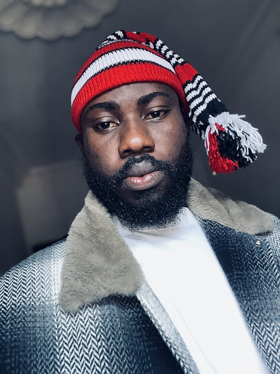 Alexisofpitakwa's tweet photo. A child who cannot withstand the odour from an elder's mouth cannot learn wisdom

-Alexis Of Pitakwa https://t.co/VvBXHhS0FS