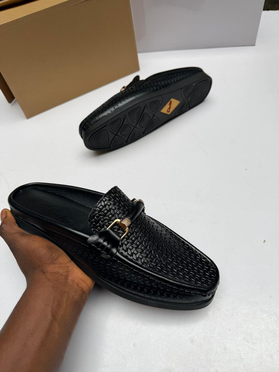 dinero_crocs's tweet image. + Halfcovers 

🏷️— N31,000

Location Kaduna—worldwide delivery.
WhatsApp: 08063769764