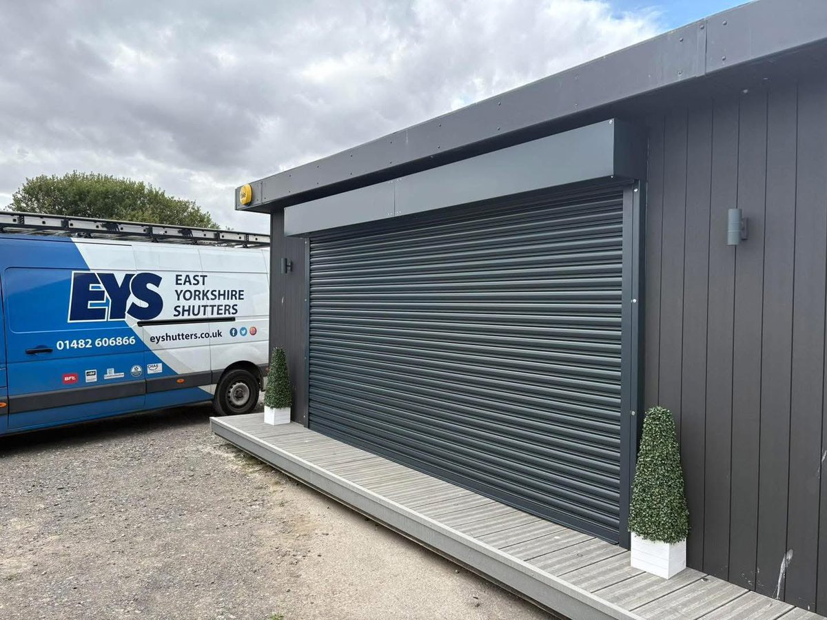 EYS Roller shutters tweet media