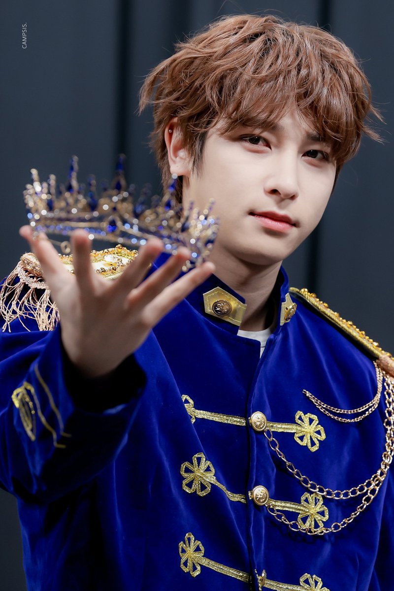 CAMPSIS1207's tweet image. 260101 스타라이크뮤직

나의 비가 되어주시겠습니까?

#BAE173 #HANGYUL #한결 
#이한결 #하염없이_어여쁜결