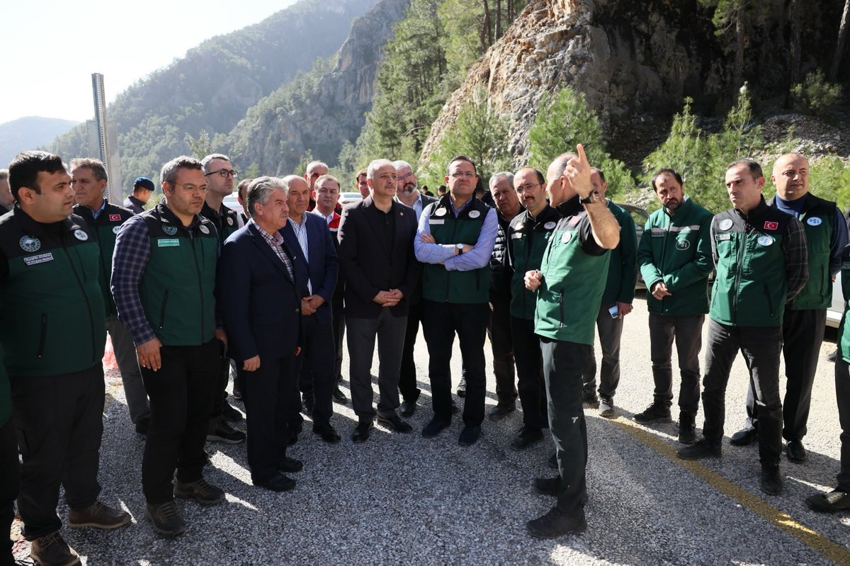 Sel ve su baskınları sonrası inceleme çalışmaları yapıldı
mugladevrim.com.tr/haberler/mugla…