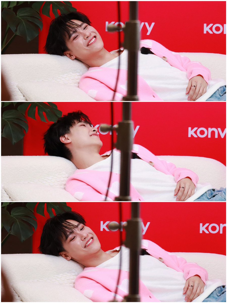 จูเนียร์ เอวี่แวร์ ฟิล ไลค์ โฮม.

KONVY LIVE X JUNIORMARK

#KonvyliveXJuniorMark 
♡⃕ ——— #junniorrs ﾉ*:･ﾟ