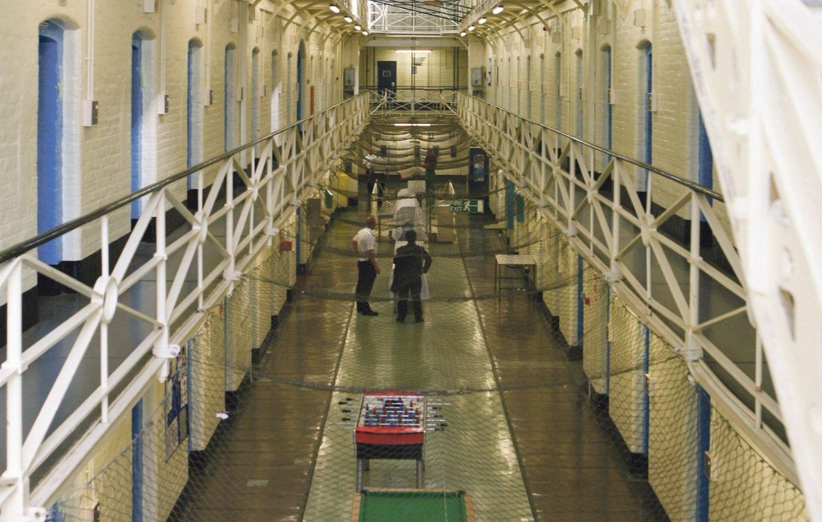 InsideTime tweet media