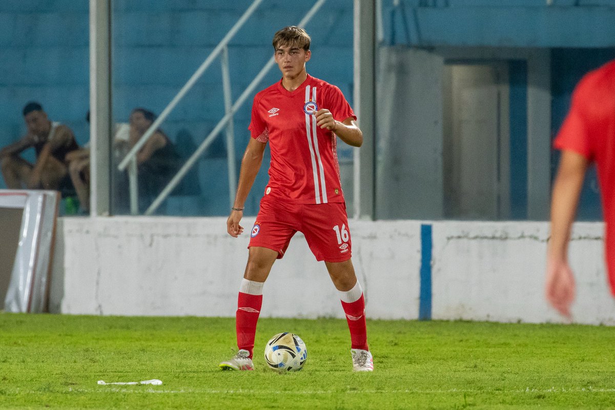 InferioresAAAJ's tweet photo. #AAAJ 🤩 Santino Gianini (defensor central, 2008) tuvo su debut en la reserva de #ElSemilleroDelMundo 🌎 en el empate 0-0 ante Atlético Tucumán. ¡Felicitaciones, Cusa! https://t.co/8VNMe6dmEp