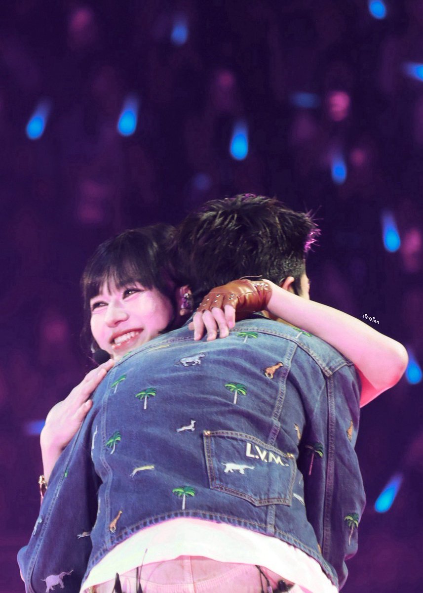 𝗬𝗼𝘂𝗿 𝘀𝗺𝗶𝗹𝗲 𝘀𝗮𝘃𝗲𝗱 𝗺𝗲🤍

#RISERCONCERTD2
#Lego_Rapeepong #LYKN
{ ⌒♡*:･<a href="/realxlg/">เล็_ทส์โก_อีทติ้ง</a>  ☆ﾟ.* }