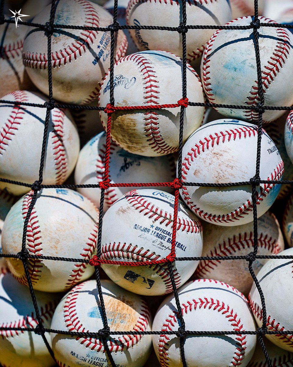 Can you see it?
5 DAYS TIL SPRING TRAINING OPENING DAY!