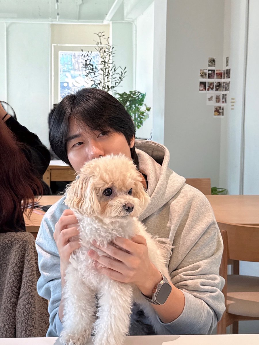 강아지와 강아지 정말 좋다... 🐶🐶