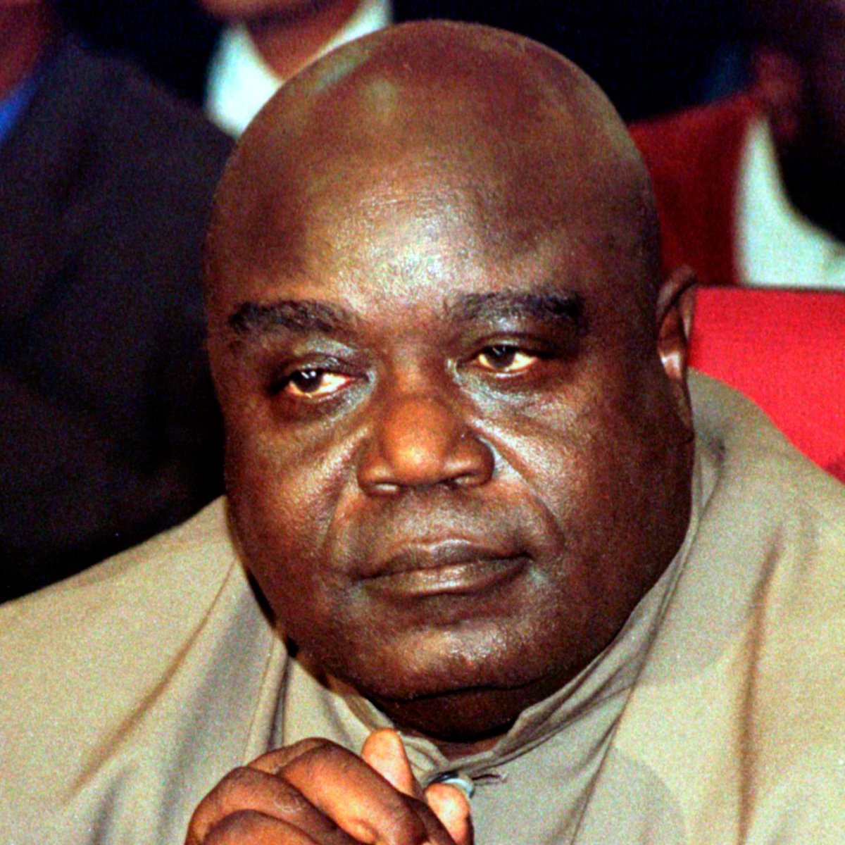 #RDC: Pr Mzee KABILA, Héros national, lorsqu 1 Chef d 1 état africain est qualifié par l occident,d Démocrate , assurément il sert les impérialistes et pas son peuple.A contrario,s il est pris par un DICTATEUR,c est qu en réalité les intérêts du peuple passent avant ttes choses.
