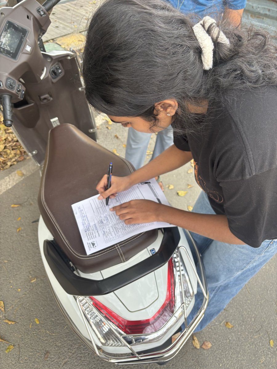 Mahika Jadhav tweet media