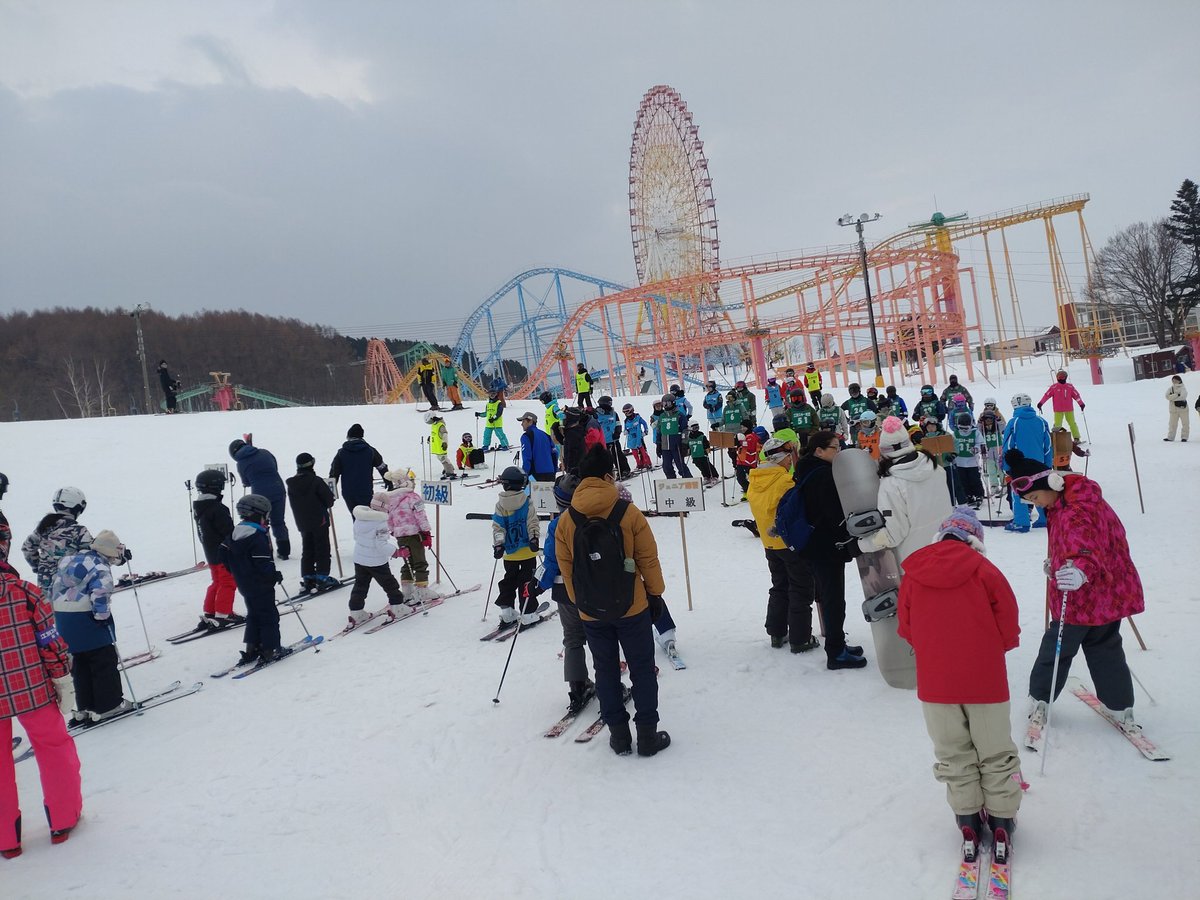 ebetsu_ski's tweet photo. ２月１４日晴天、１５日曇天
雪の状態がめまぐるしく変化する中
プライベート講習ほか、各講習、各検定盛りだくさんでした。
種目ごとに雪質が変わる検定、合格されたみなさんおめでとうございます！ https://t.co/7NYnlmRKRC