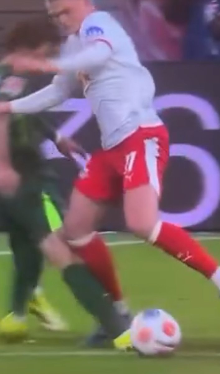 Manuel Gräfe tweet media