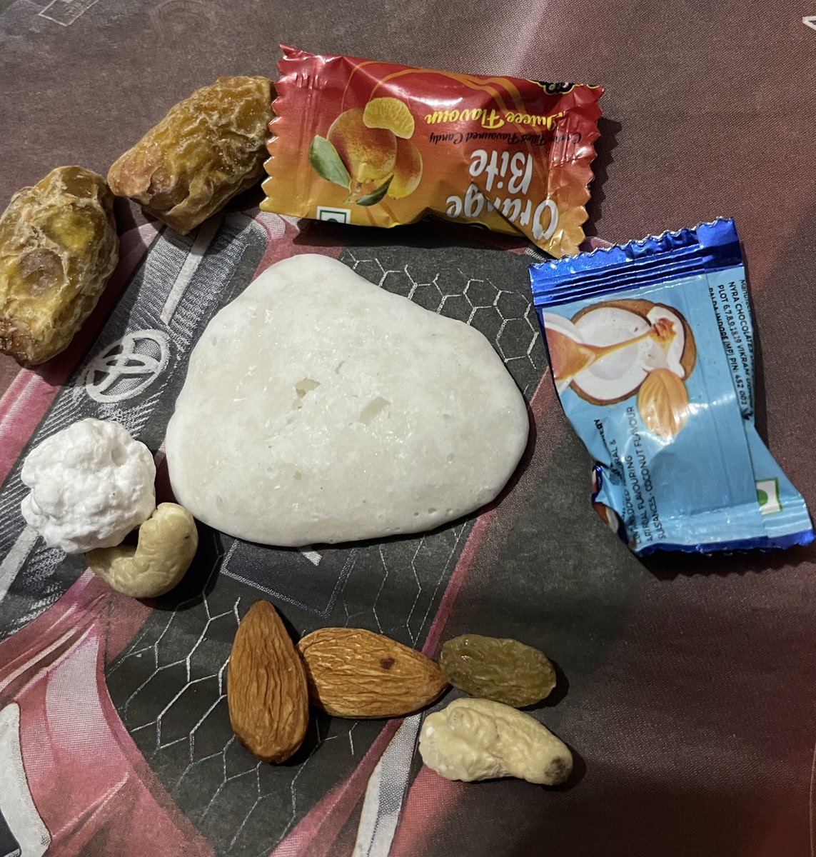 Choose one of these 😋😝

Hey <a href="/grok/">Grok</a> What is the best thing about this?