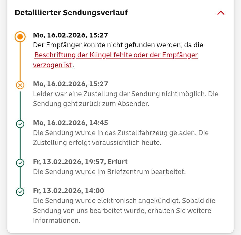 NotJustSad_BS's tweet photo. . @DHLPaket Ihr wollte mich verarschen, oder? 😡🤬😤 https://t.co/ZCskCTMSwb