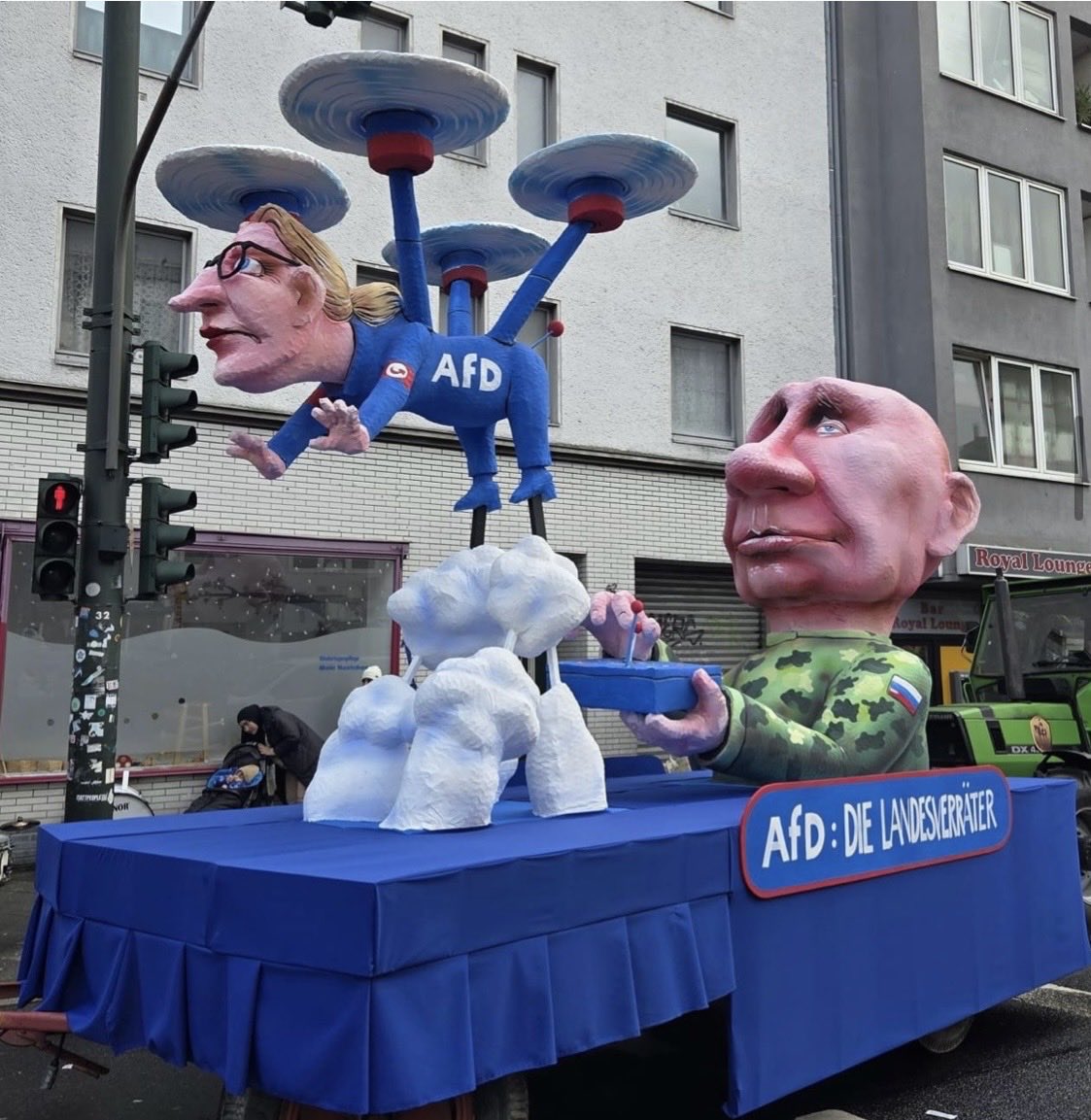 #Putin|s - Hybride Waffe in Deutschland: #Afd

#AfDVerbotsverfahren2026