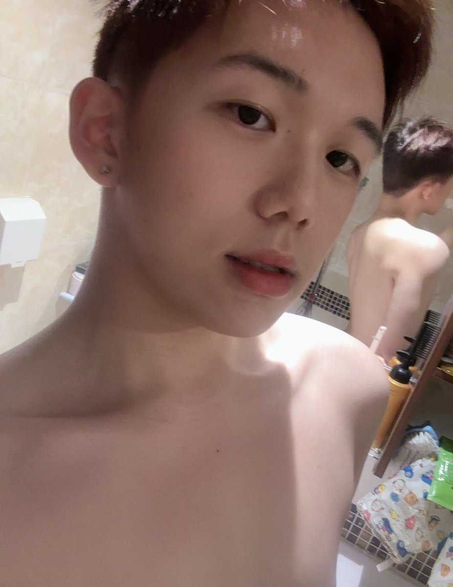 836820344mm's tweet photo. 🥵🥵🥵 https://t.co/gicR6SngAs