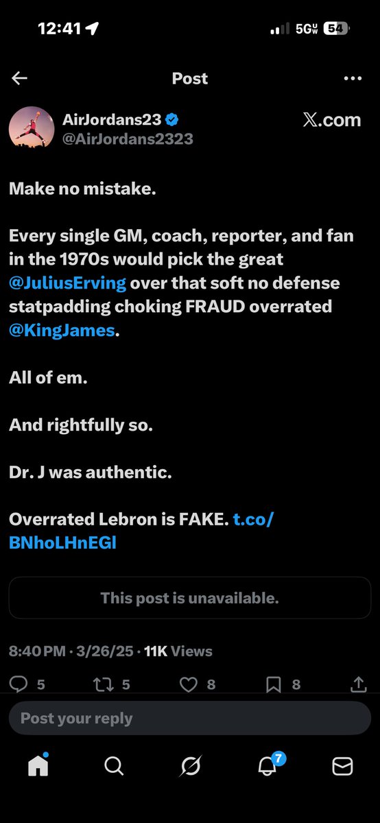 The tweet

LMFAOOAOAO