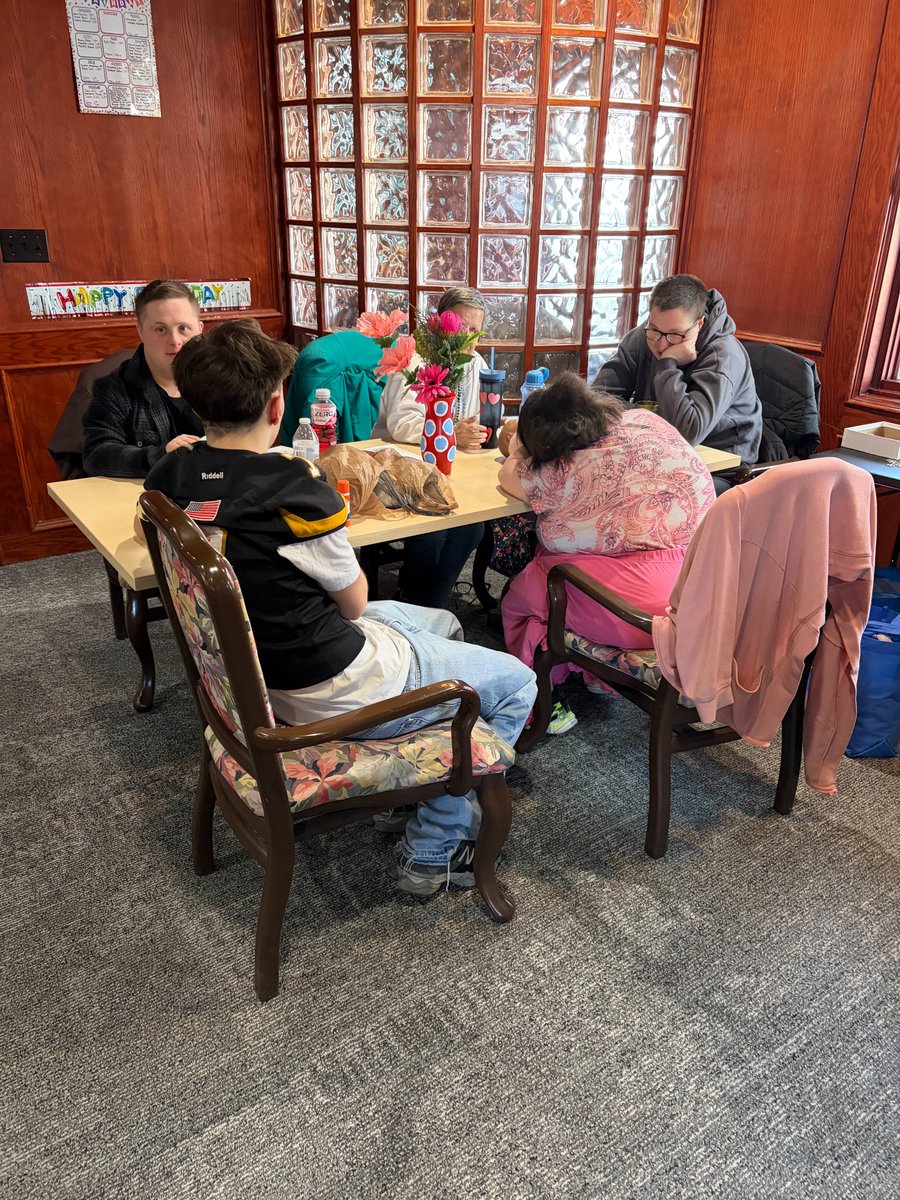 Fort Zumwalt East Lions Football tweet media