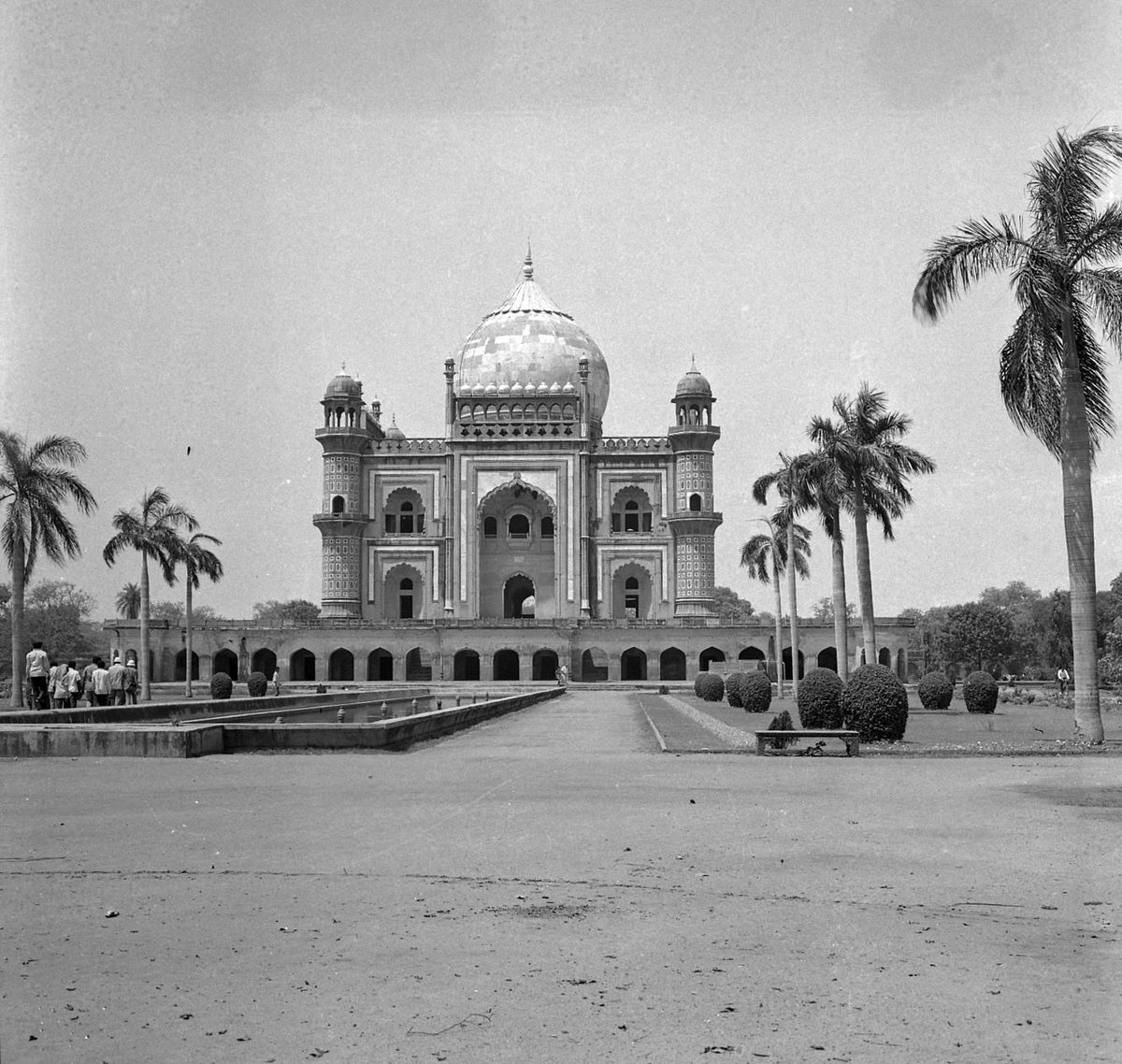 Delhi Archives tweet media