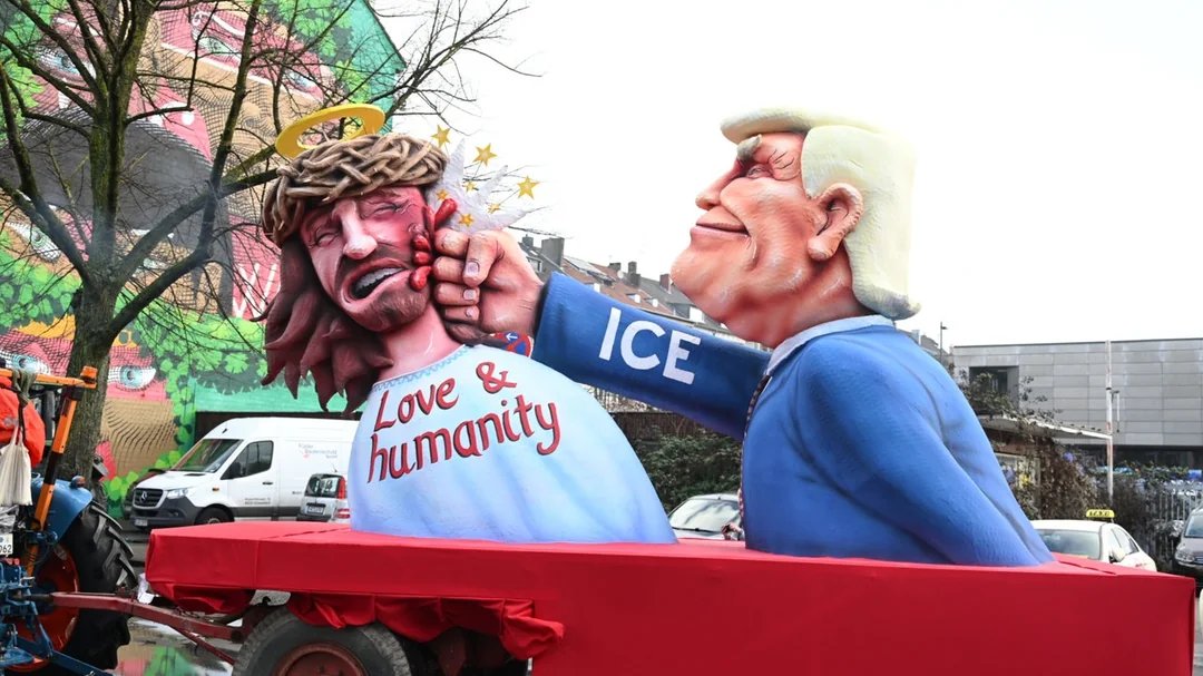 Molly Ploofkins tweet media