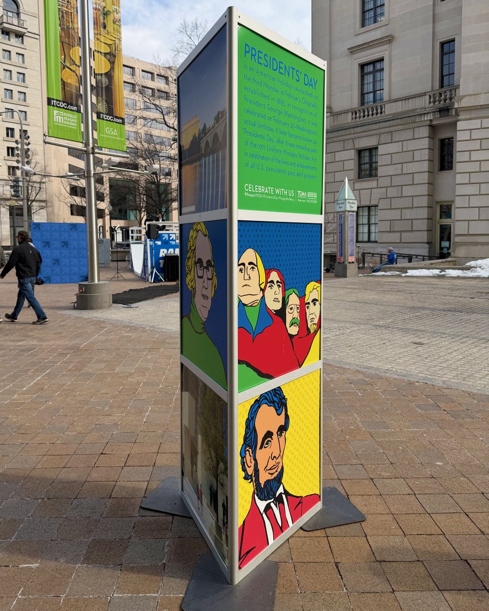 Ronald Reagan Bldg tweet media