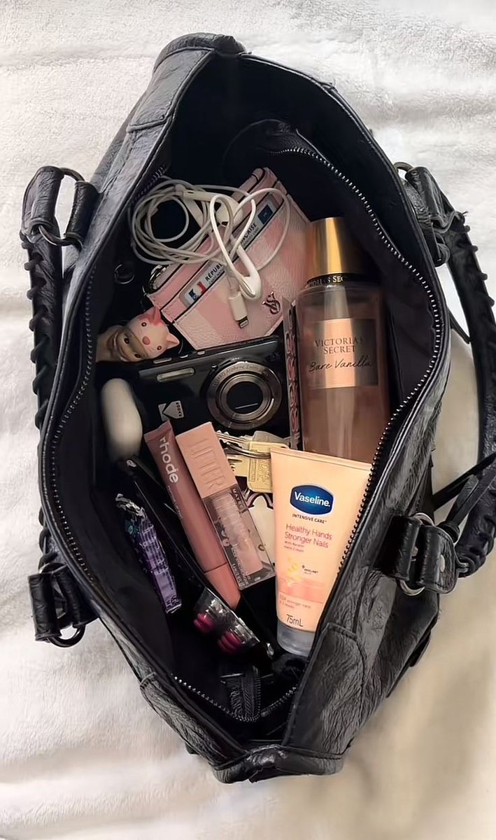 ᅠ ᅠ (@solukayna) on Twitter photo 