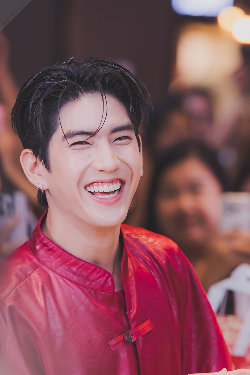 KarlTatawife's tweet image. รอยยิ้มอิมแพค ^^ 
JS LUCKY LOVE THEMALLNGAM
#JimmySeaXTheMallLifestoreCNY2026
#sea_tawinan @Sea_tawinan