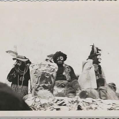 Happy Lundi Gras 🎭💛

On #LundiGras in 1949, Louis Armstrong was presented with a key to the city by New Orleans Mayor DeLesseps S. Morrison. 

Armstrong was in New Orleans to reign as King of #Zulu on #MardiGras day — pictured here!

#LundiGras #JazzMuseum #NOLA