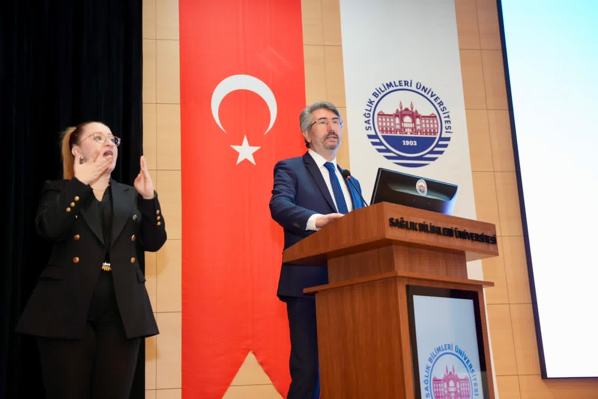 drorhankoc's tweet photo. Sağlık Bilimleri Üniversitesi ev sahipliğinde, Erişilebilirlik Dairesi Başkanı Sayın Deniz Çağlayan Gümüş ve ekibi tarafından Ankara’daki 22 üniversitenin Yapı İşleri Daire Başkanlıklarında görevli mimar, mühendis ve idari personele Erişilebilirlik Eğitimi verildi. https://t.co/LCysCgptcU