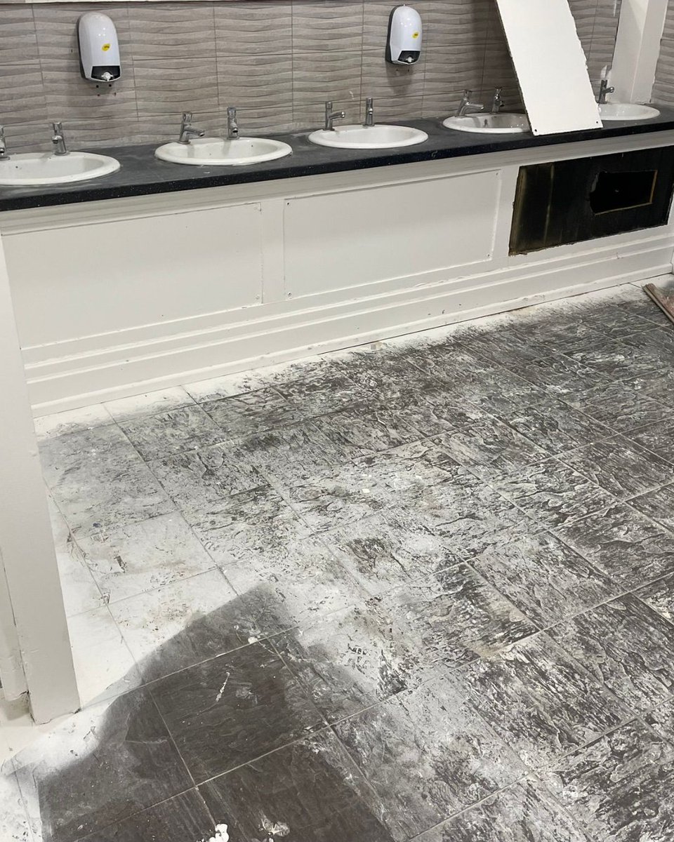 Green Commercial Cleaning Ltd tweet media