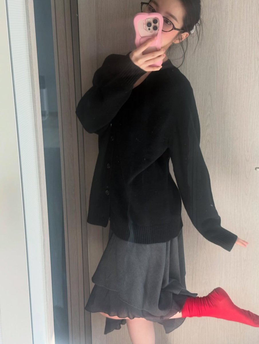 jiheon pics! tweet media