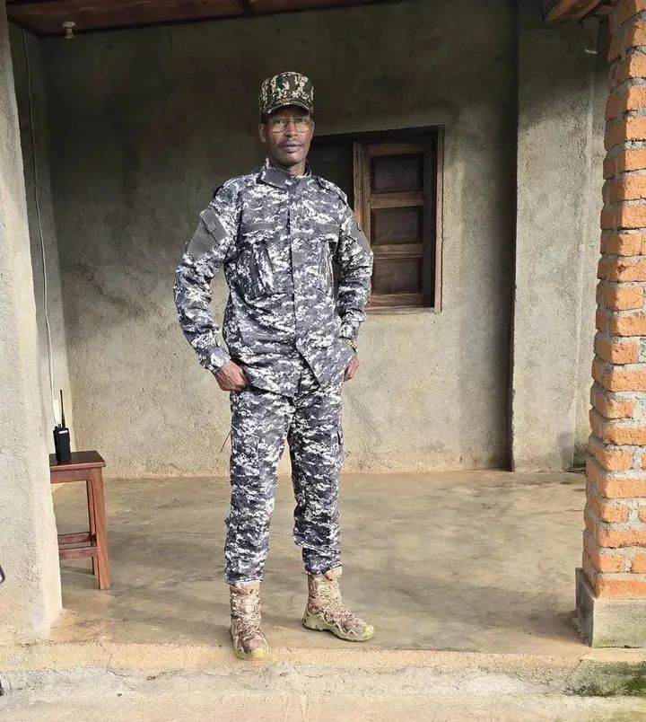 ___GOD_FATHER's tweet image. uyi ni #General Charles sematama niwe ukuriye ingabo zose za #Twirwaneho