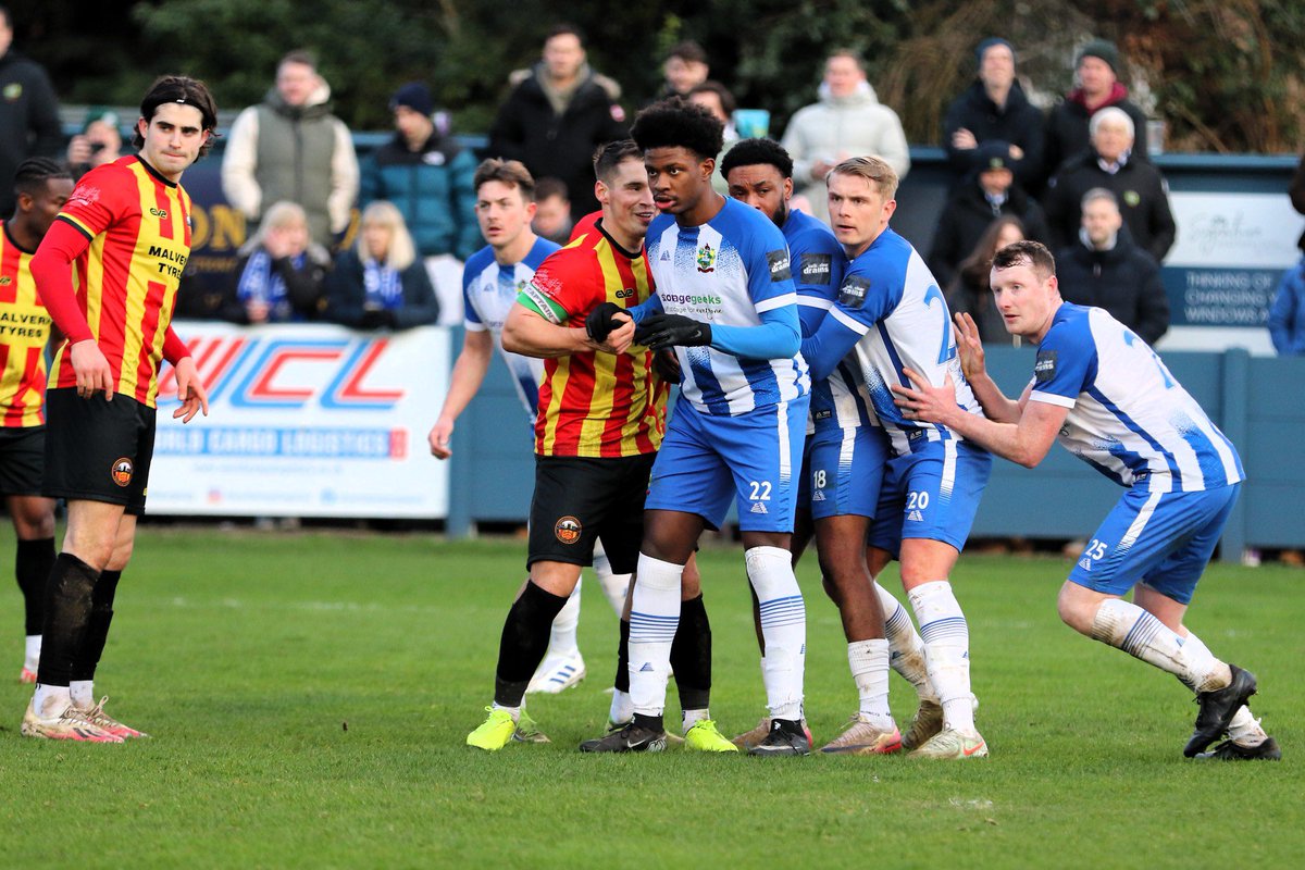 Chertsey Town FC tweet media