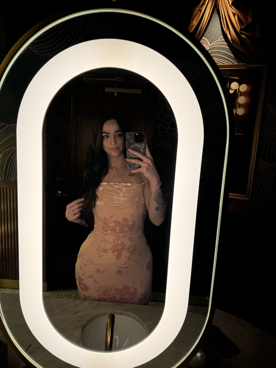feefgod's tweet photo. Valentine’s Day means so much more when you have a love worth celebrating. I couldn’t be happier to call you my wife schätzchen🌹🖤 https://t.co/EmZzHx2090