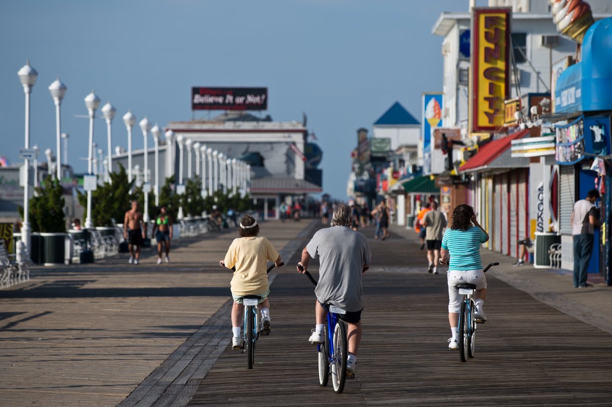OCMaryland's tweet photo. Sunny boardwalk days like these are right around the corner. Through the spring, enjoy boardwalk bike rides at any time of day!

Tag your biking buddy and get out there to enjoy some sunshine!

#ocmd https://t.co/c5wwROVEwm