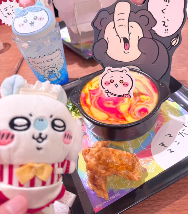 ちいうさモモ推しで久々のちいかわレストラン行ってきた🫶新メニューも超可愛い🫶ベビプルャが可愛すぎてベビモモ連れてけば良かったぁぁ!!になったょ〜🍼 
