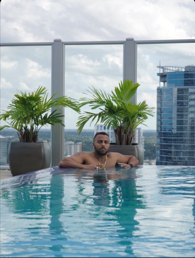 Faded | Clipur.com tweet media