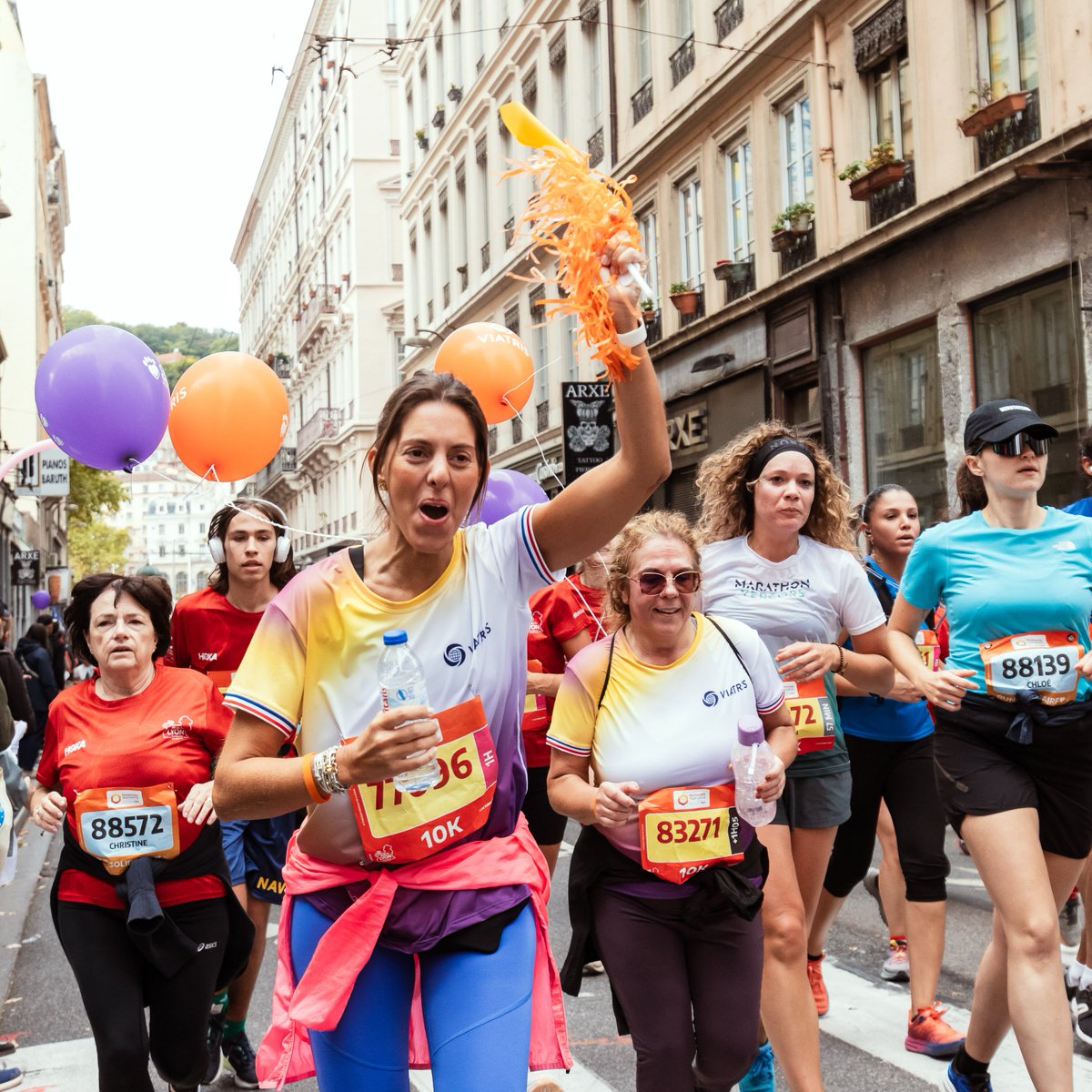 runin_lyon's tweet photo. Prêt à te lancer dans l’aventure du #RunInLyon ?🦁
Choisis ton défi : Run Solidaire, 10 km, semi-marathon ou marathon  🏃‍♂️
Assure ta place dès maintenant pour le #RunInLyon 2026 et prépare-toi à dépasser tes limites !

📸 A.S.O. / Morgan Bove

👉 https://t.co/oZwaqUkbI7 https://t.co/pEM8xjE2hP