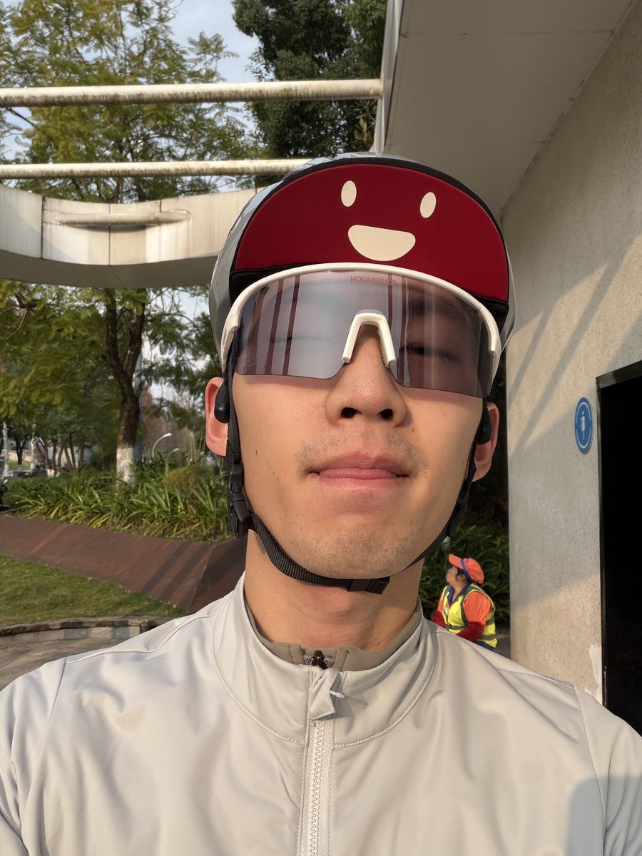 没有姓名 tweet media