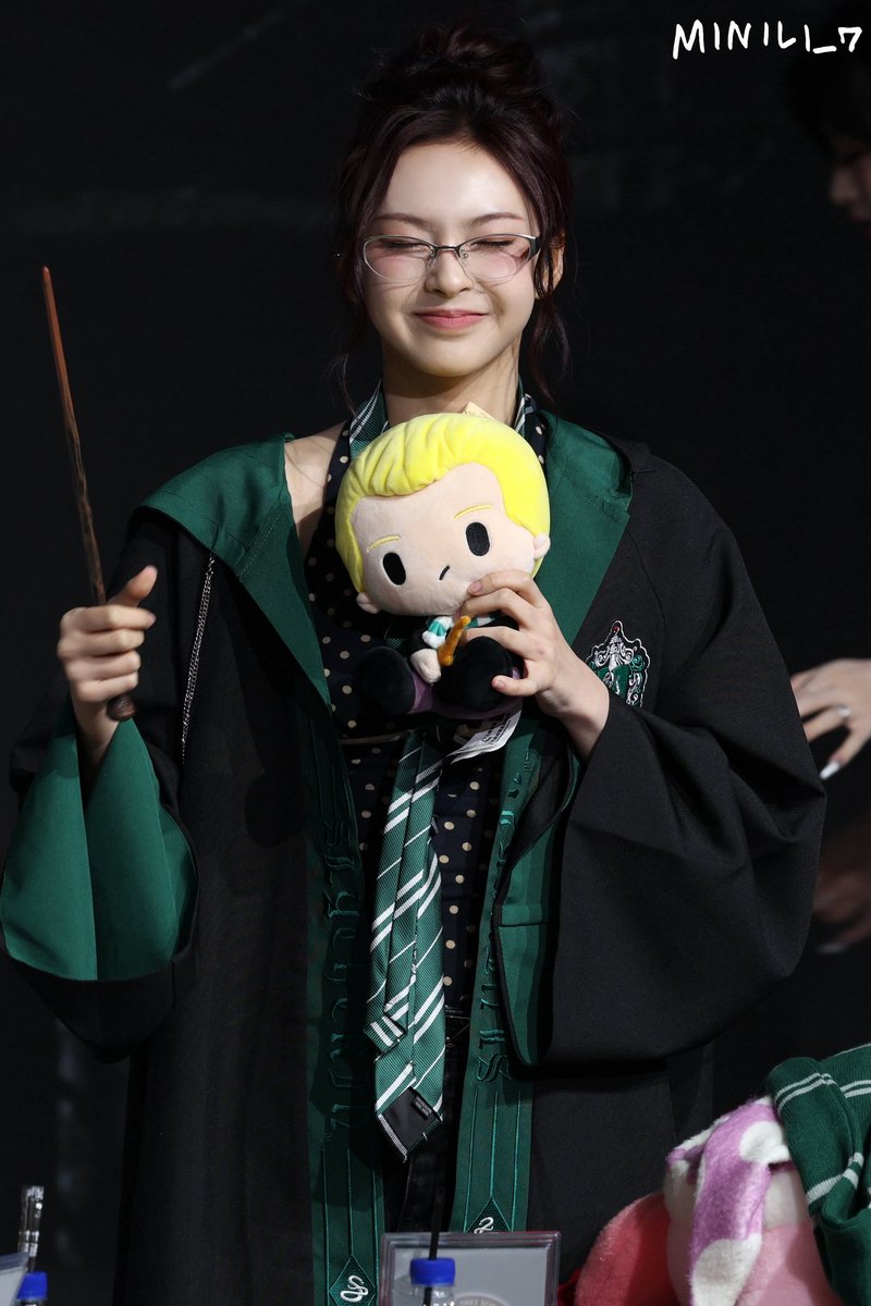 MINILI_7 tweet media