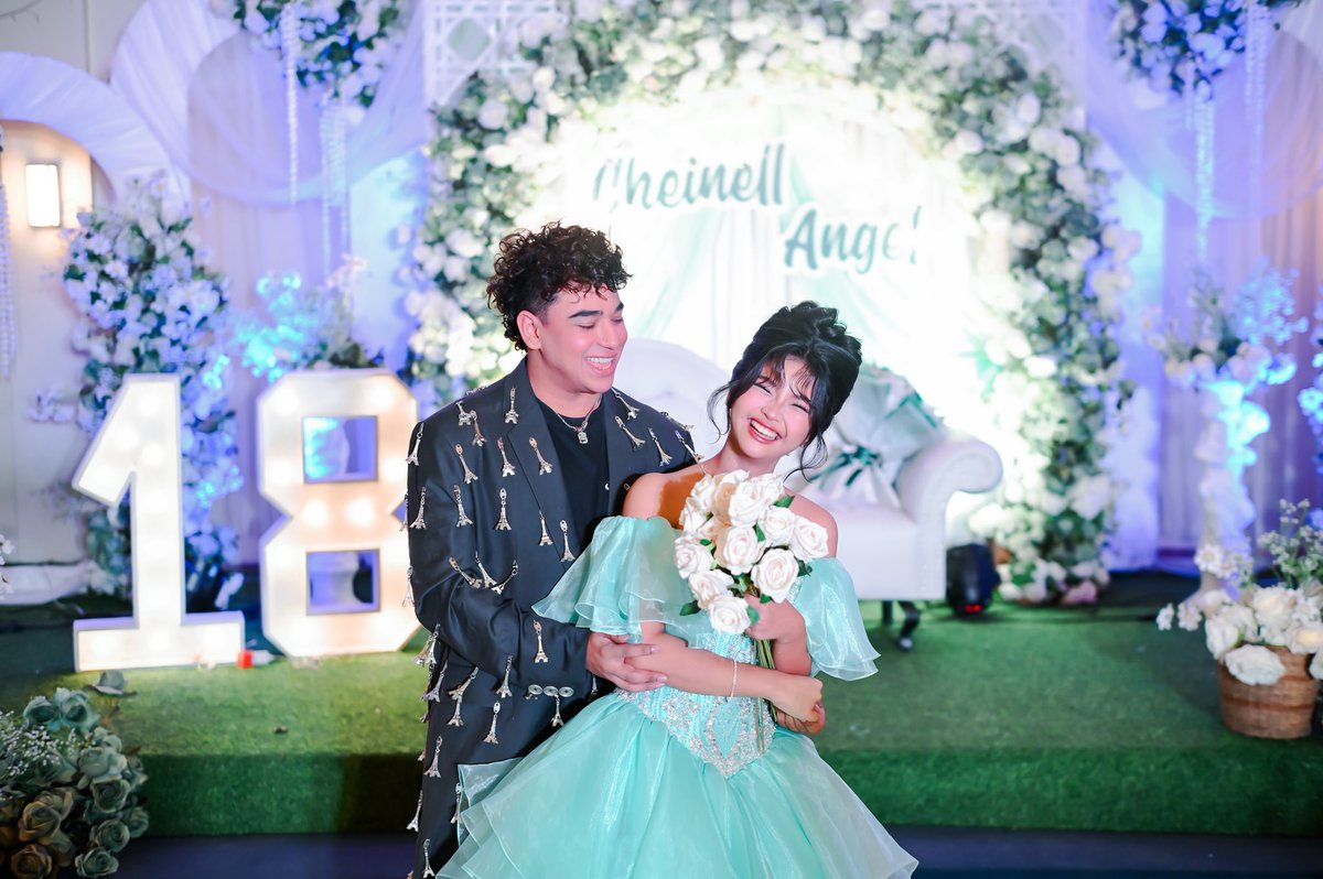 still feels surreal.. 🥹 ily <a href="/shewarmarise/">Shewarma</a>