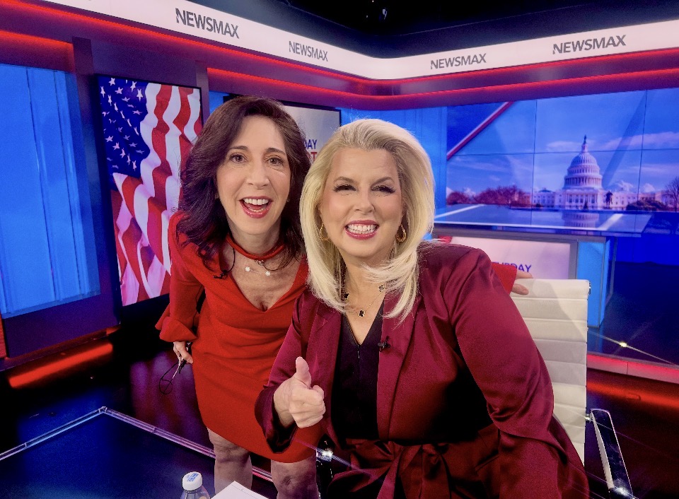 EliteMatchNewP's tweet photo. The Do’s and Don’ts of Showing Love: Make Every Day Feel Like Valentine’s Day ❤️

Watch Eileen on NewsMax… https://t.co/yPVBYWprHQ

Call us today at 800-923-4200, or visit https://t.co/WuePQBbvSb to learn more.

#ValentinesDayEveryDay #EliteConnections #NYCMatchmaker https://t.co/Er3eLbLmXr