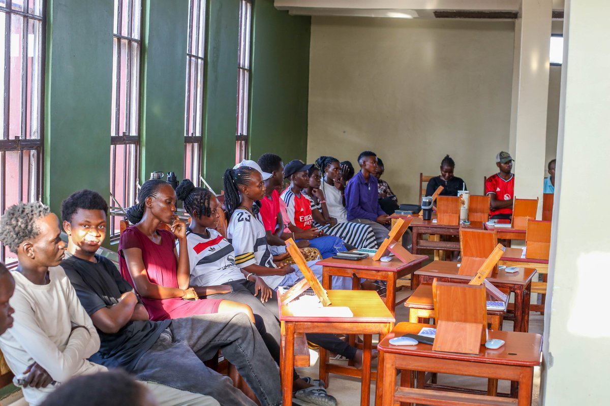 Learning Lions tweet media