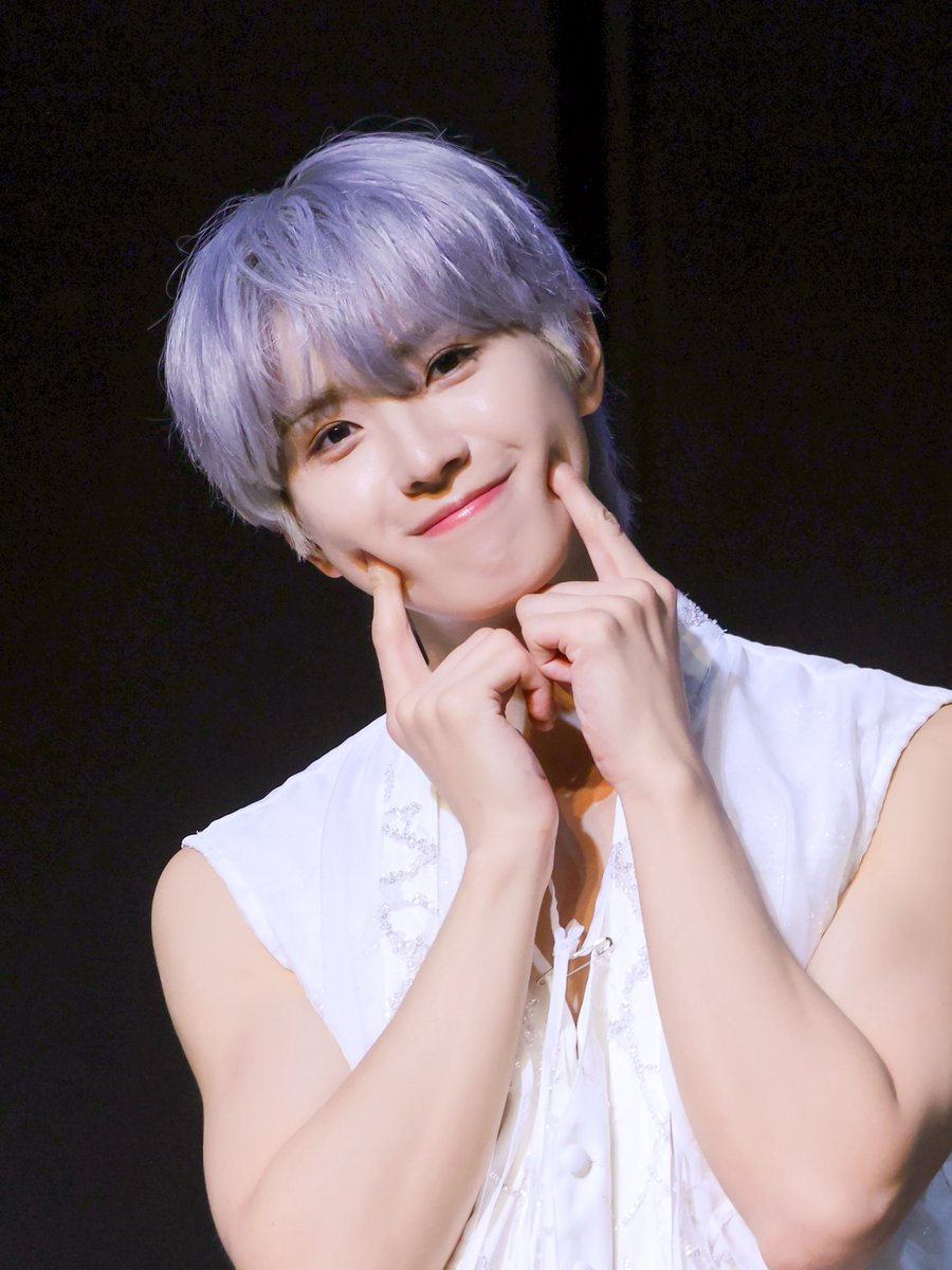 쮸 ᩚ tweet media