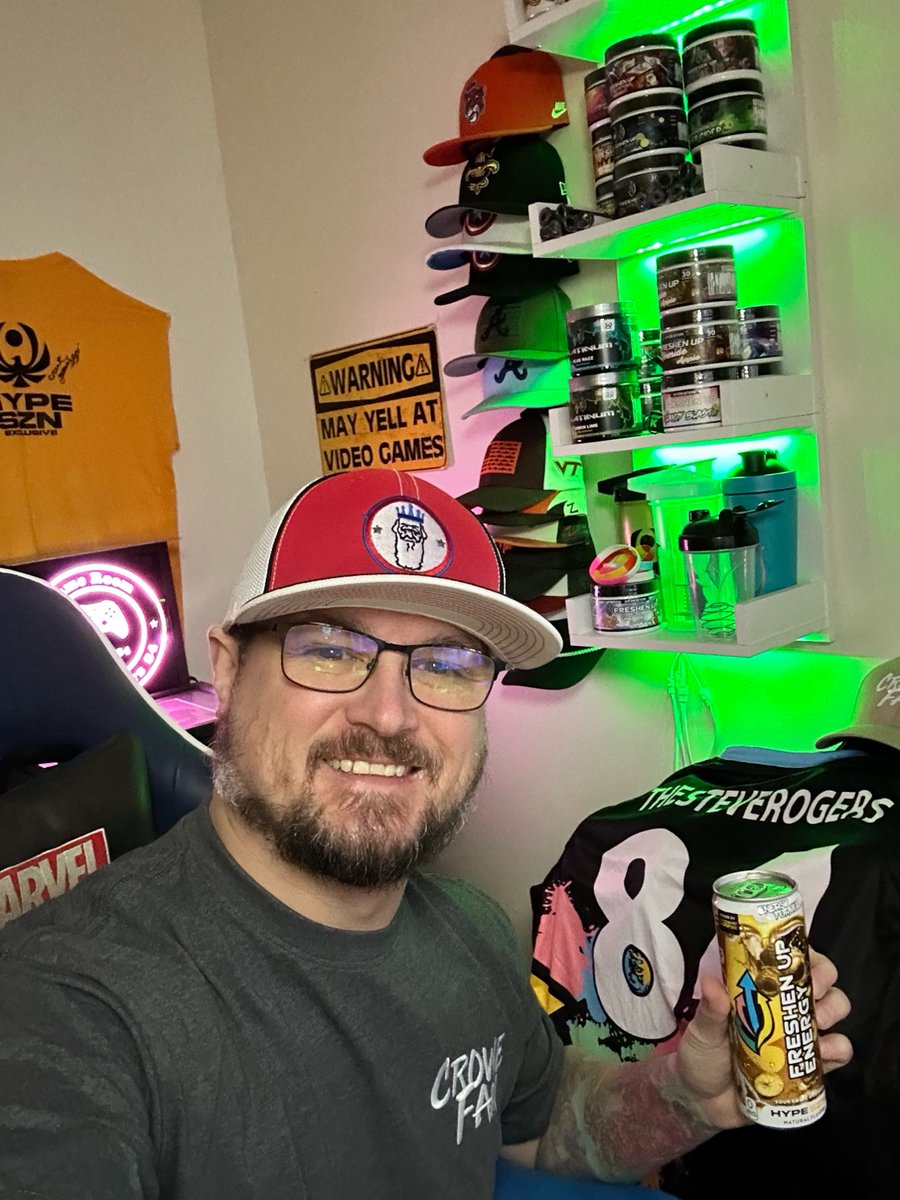 Steve_Rogers_84's tweet photo. Morning grind powered by @DrinkFreshenUp ⚡🔥

FreshFest x CroweFest 2026 loading… 💪
Big things coming.
Fuel up 👉 https://t.co/Ib8wLJ9mkA
Use code SR84 💯

Let’s run it up 🚀 https://t.co/If8lcUUpFa