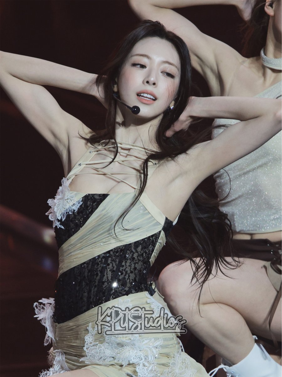 260215 Yuna at Tunnel Vision in Seoul #YUNA #유나 #ITZY #있지