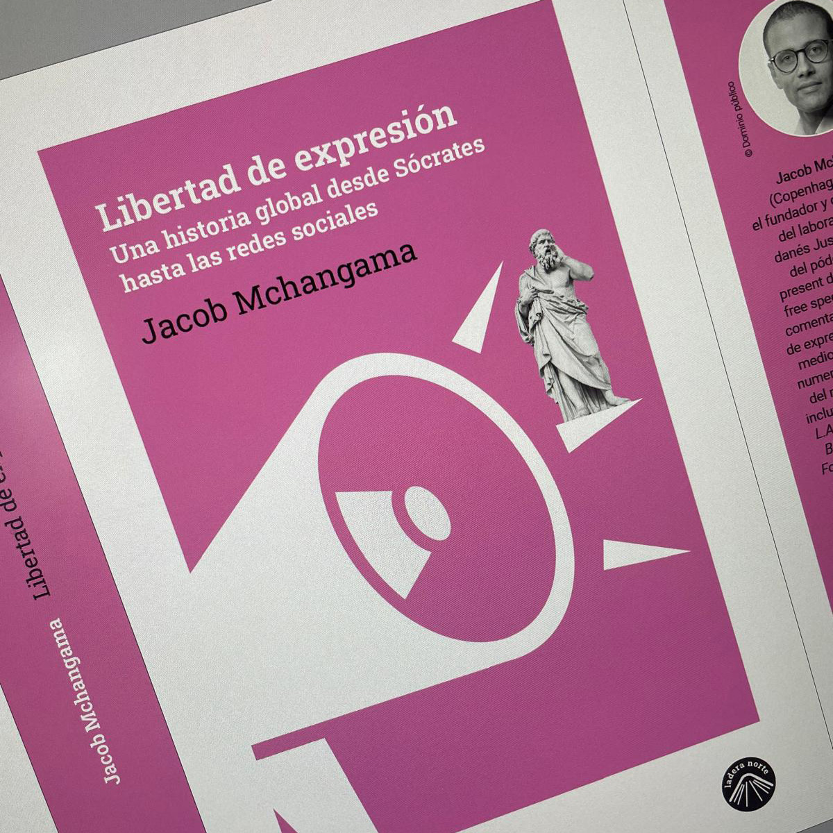 La semana empieza muy bien: acabamos de enviar a imprenta 'Libertad de expresión. Una historia global desde Sócrates hasta las redes sociales', de <a href="/JMchangama/">Jacob Mchangama</a>, cuyo tema es de absoluta actualidad.
Habrá que esperar un mes a tenerlo en librerías...

📕laderanorte.es/libros/liberta…