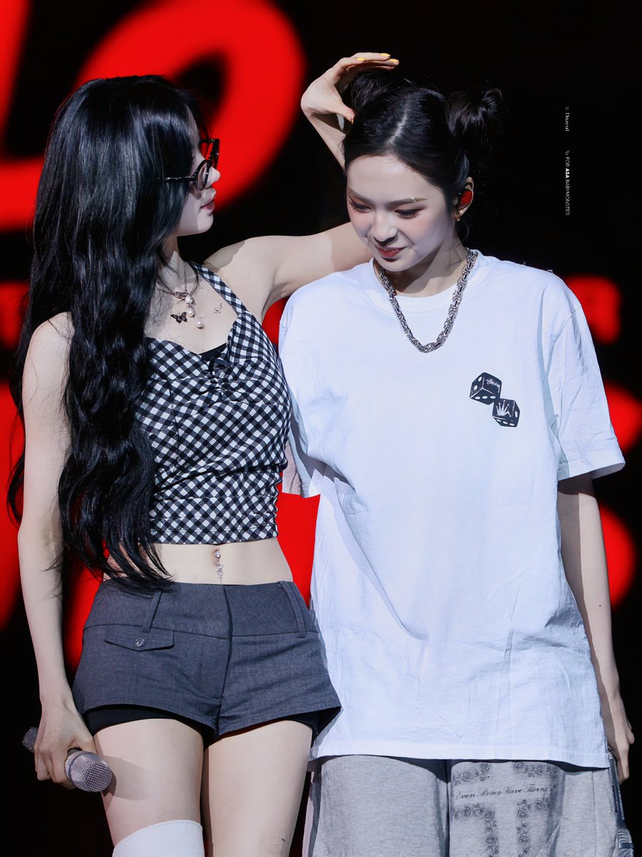 다즐 🐰🎀🖤 tweet media