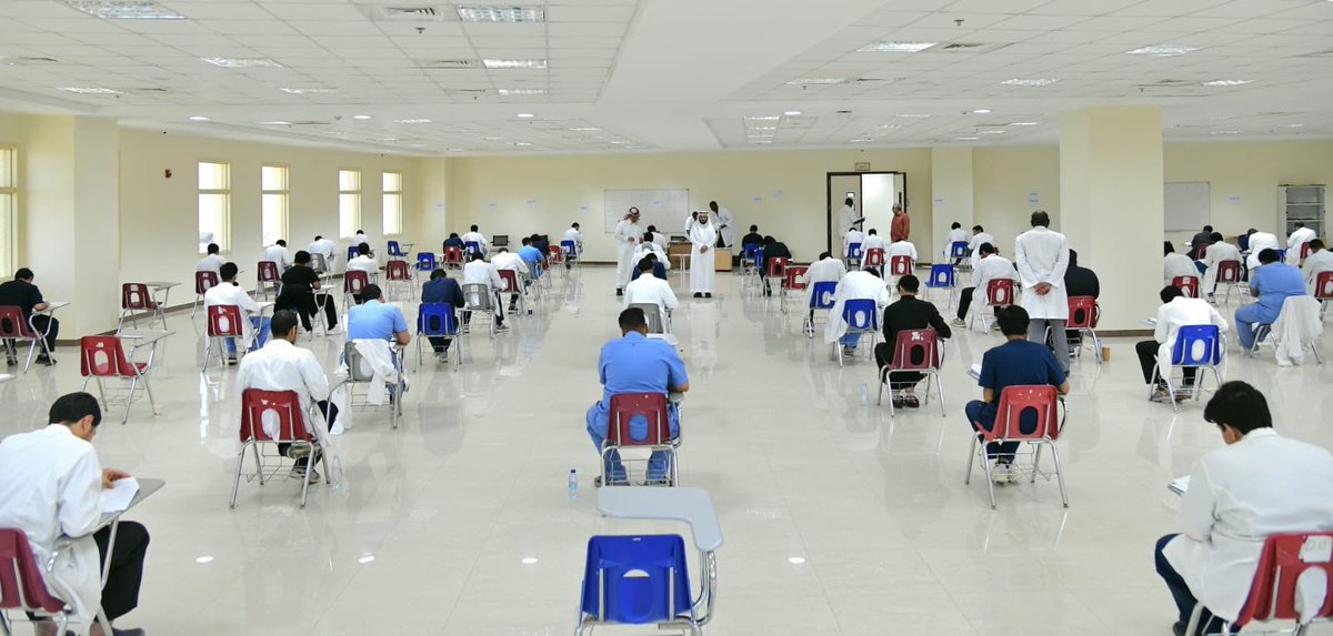 شاركت كلية الطب بجامعة نجران في الاختبار التحصيلي الثامن عشر لطلبة كليات الطب بالمملكة ودول الخليج، والذي تنظمه #جامعة_القصيم، بمشاركة (34) كلية طب وأكثر من (17,000) طالب وطالبة، في حدث علمي يُعد من أبرز مبادرات تطوير التعليم الطبي..